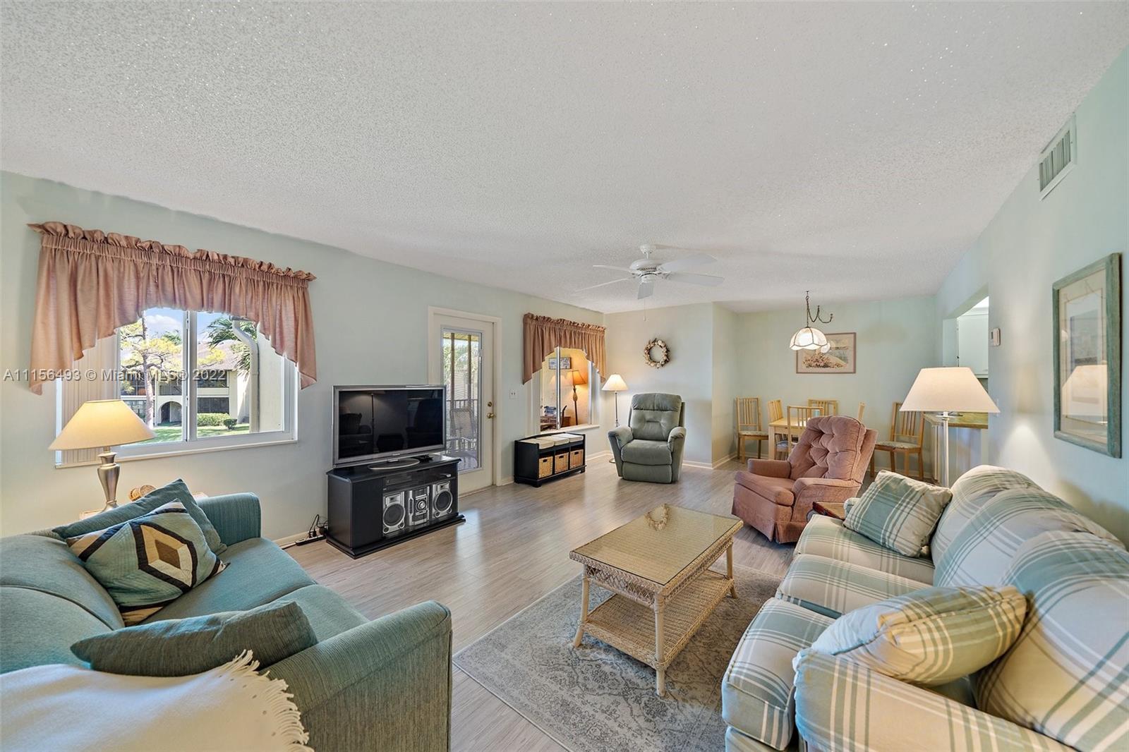 331 Pine Ridge Circle, Unit B2 Greenacres, FL 33463 - Photo 8 of 32 Gallery Image 8