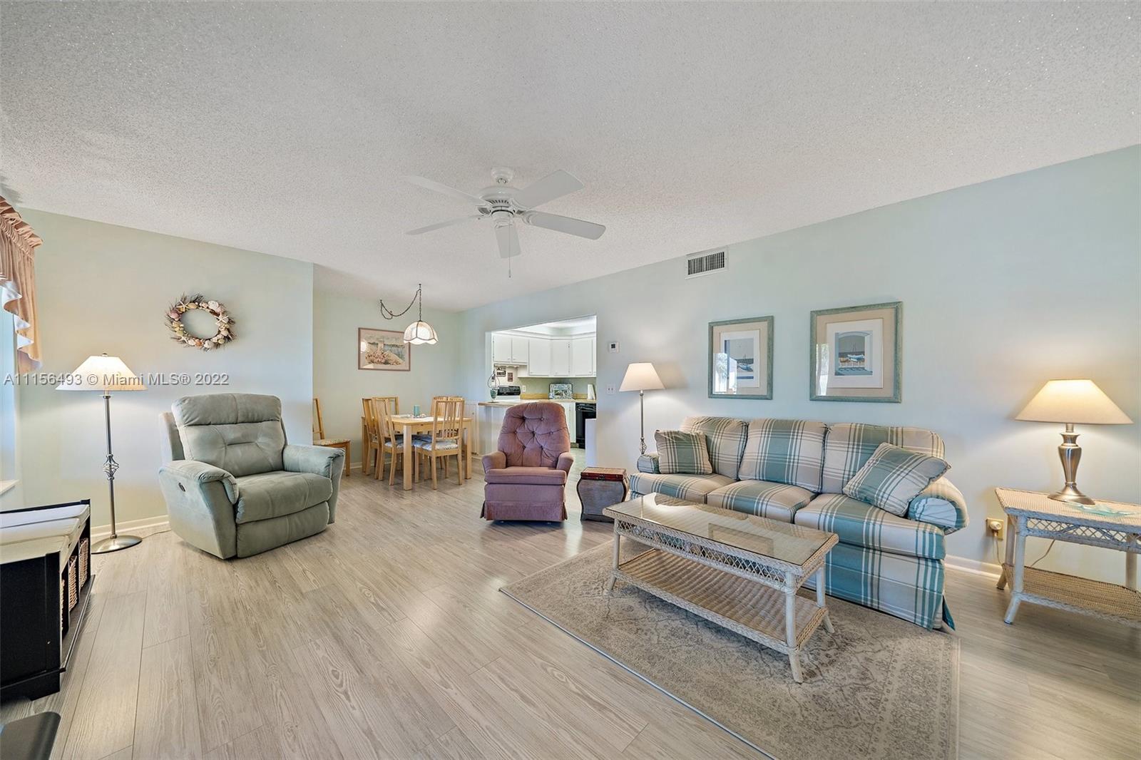 331 Pine Ridge Circle, Unit B2 Greenacres, FL 33463 - Photo 9 of 32 Gallery Image 9