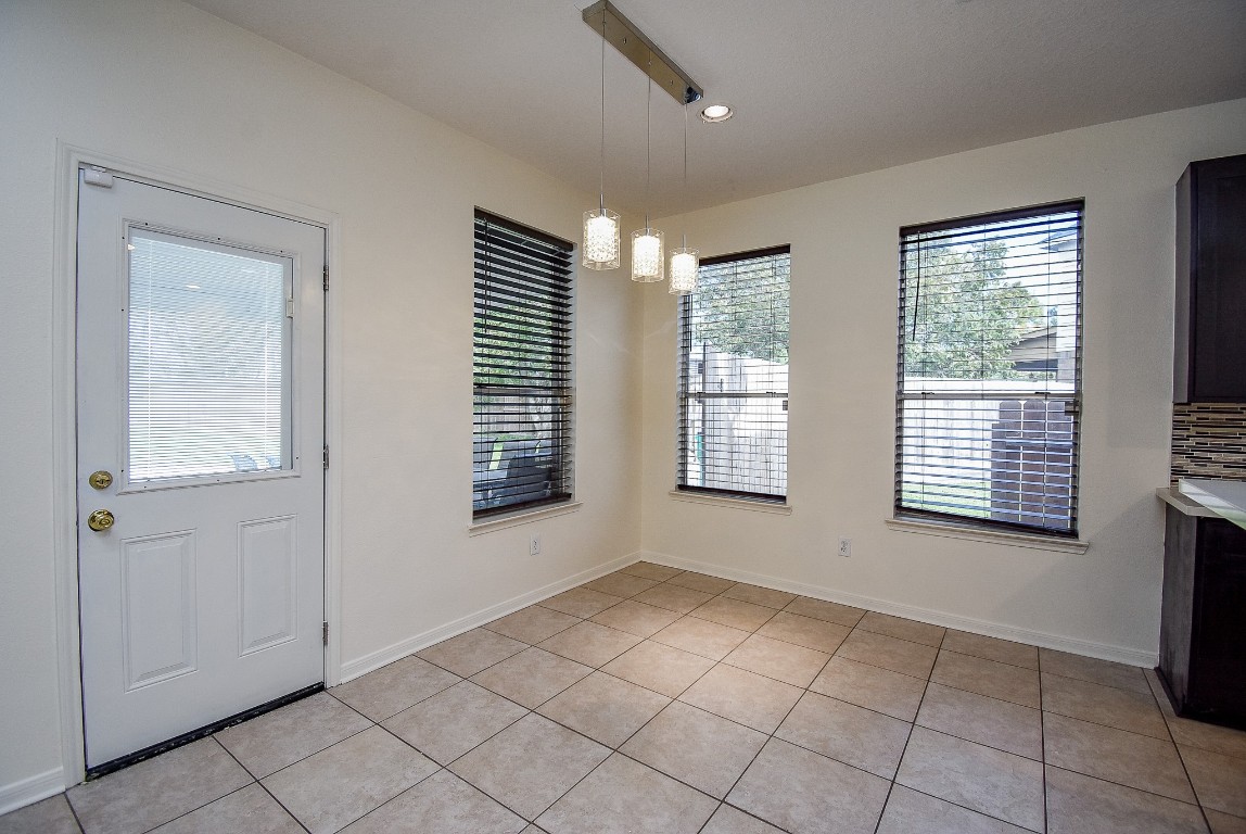 6323 Haddock Court Houston, TX 77041 - Photo 15 of 37