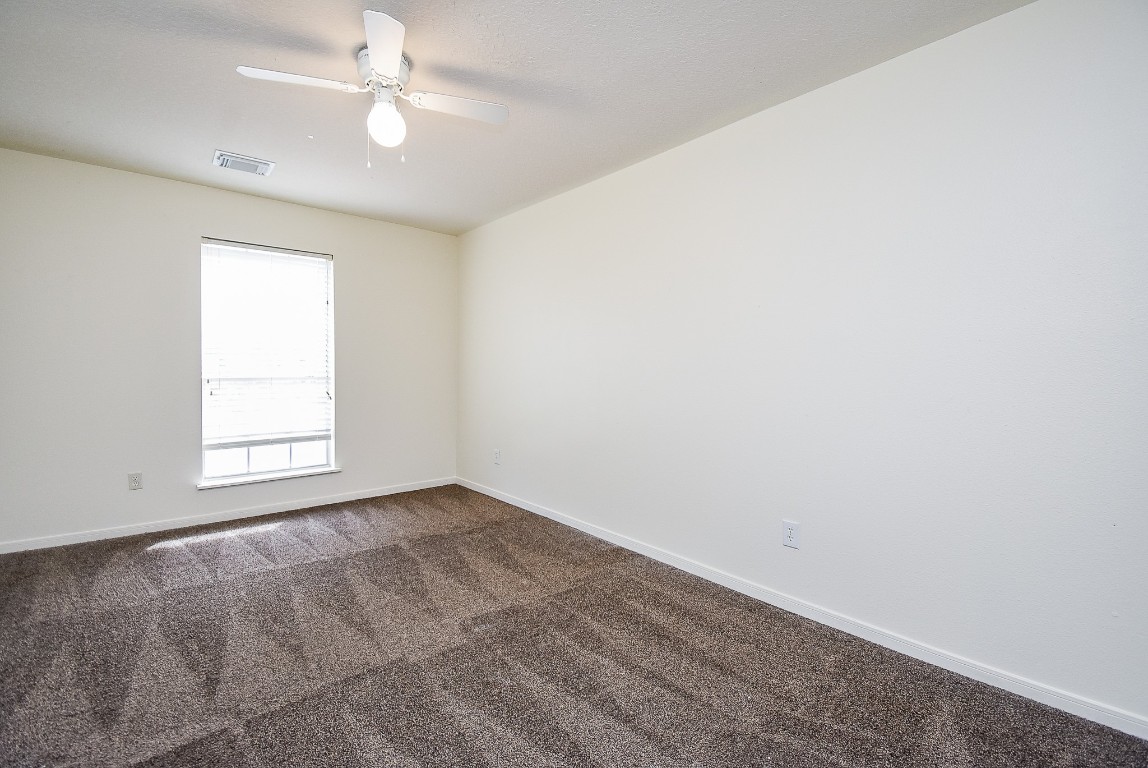 6323 Haddock Court Houston, TX 77041 - Photo 31 of 37