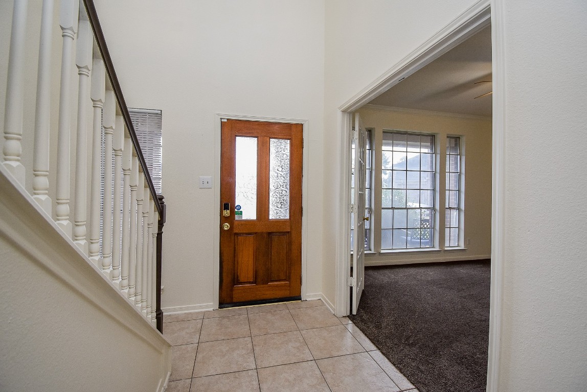 6323 Haddock Court Houston, TX 77041 - Photo 4 of 37