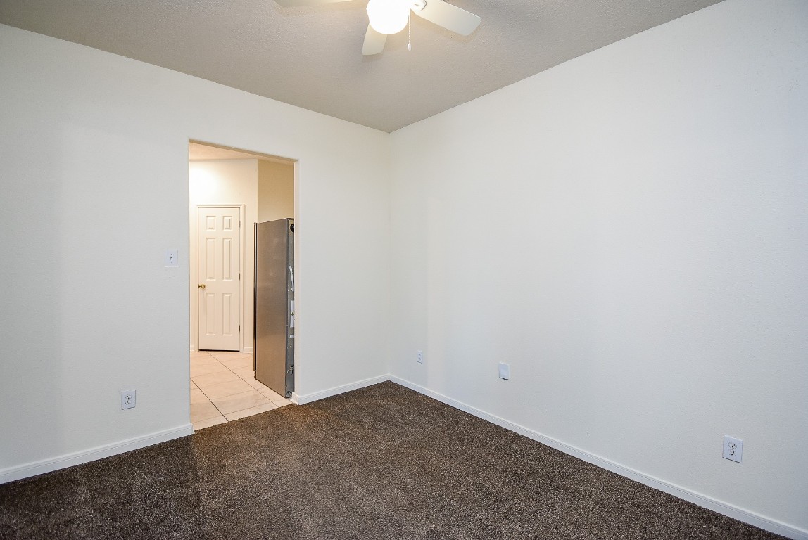 6323 Haddock Court Houston, TX 77041 - Photo 9 of 37