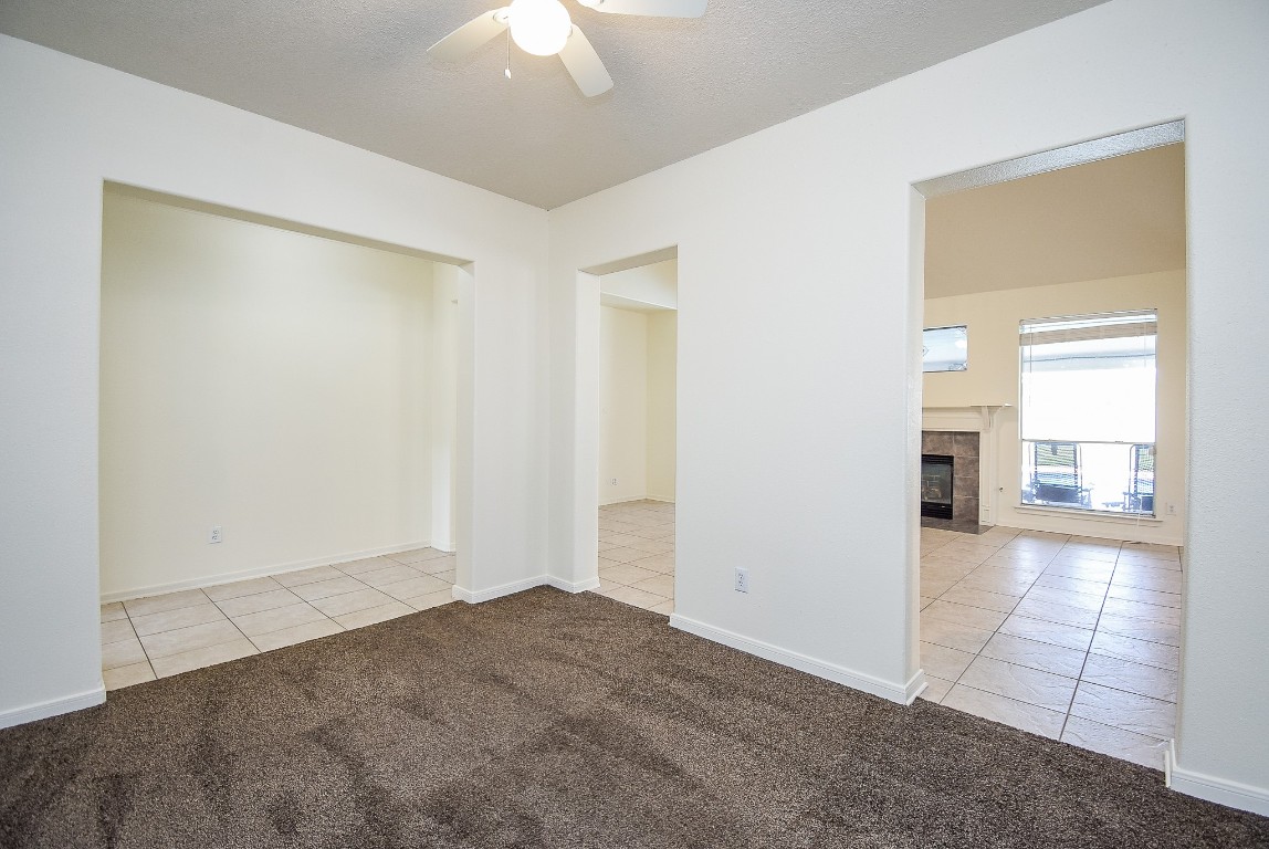 6323 Haddock Court Houston, TX 77041 - Photo 10 of 37