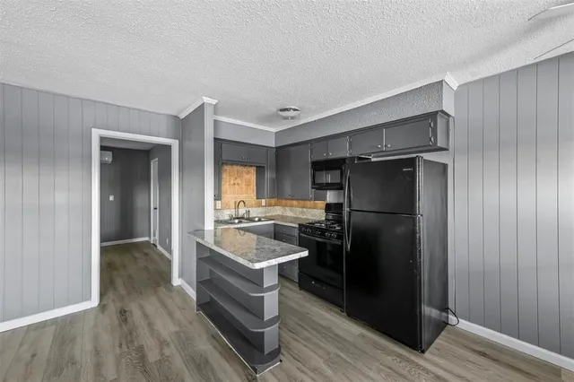 $795 | 1585 North Mill Street, Unit 6, Lewisville, TX 75057