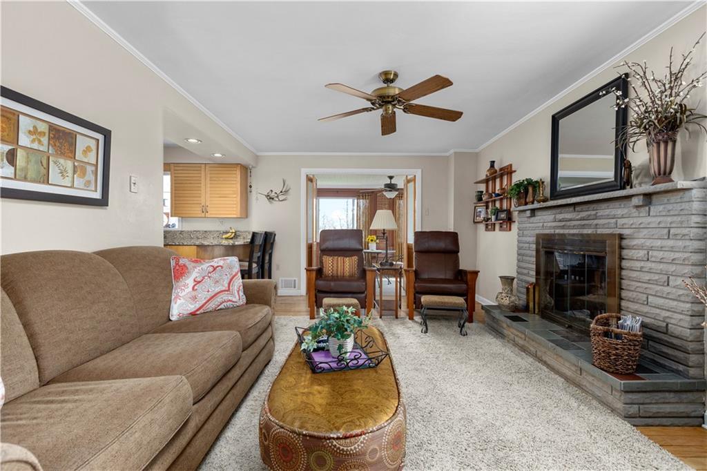 207 Pittview Road Pittsburgh, PA 15237 - Photo 13 of 25 Gallery Image 13