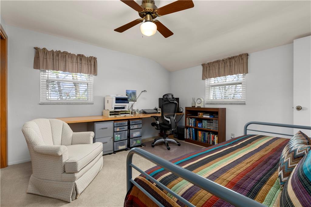 207 Pittview Road Pittsburgh, PA 15237 - Photo 20 of 25 Gallery Image 20