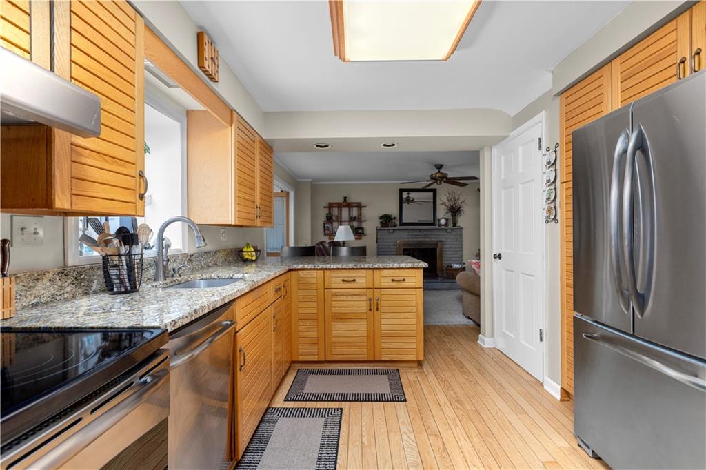 207 Pittview Road Pittsburgh, PA 15237 - Photo 9 of 25 Gallery Image 9