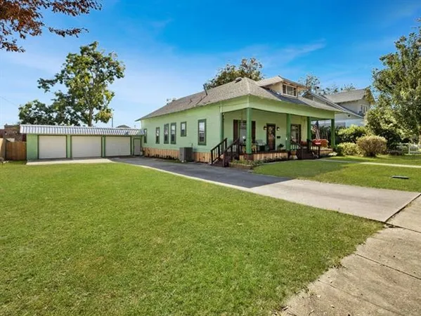 $285,000 | 212 West 4th Street, Deridder, LA 70634