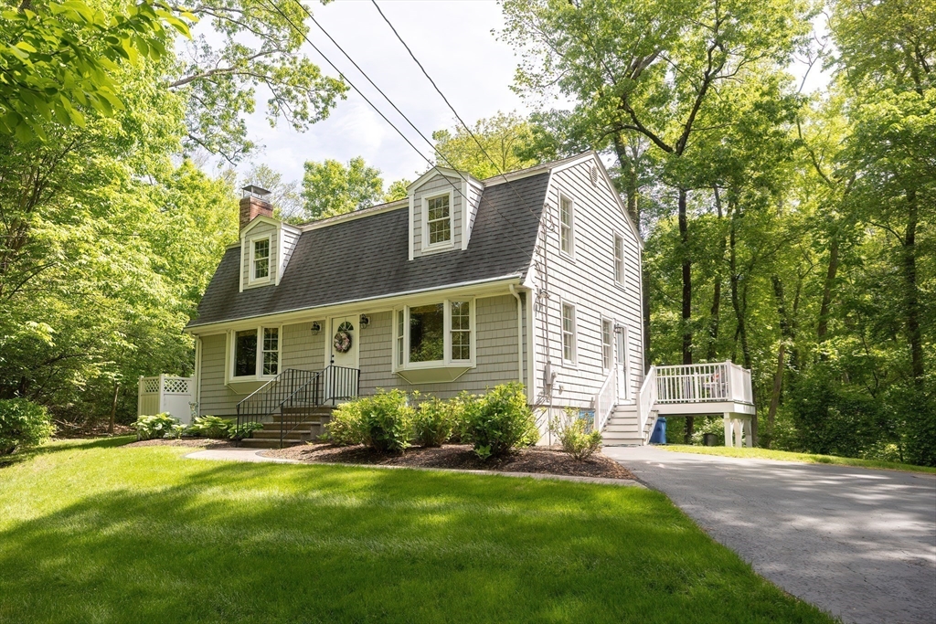 190 Sheldon Road Wrentham, MA 02093 - Photo 30 of 39 Gallery Image 30