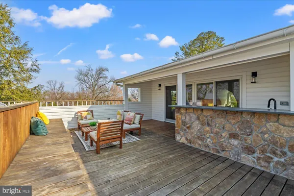 $2,975,000 | 3612 North Glebe Road, Arlington, VA 22207