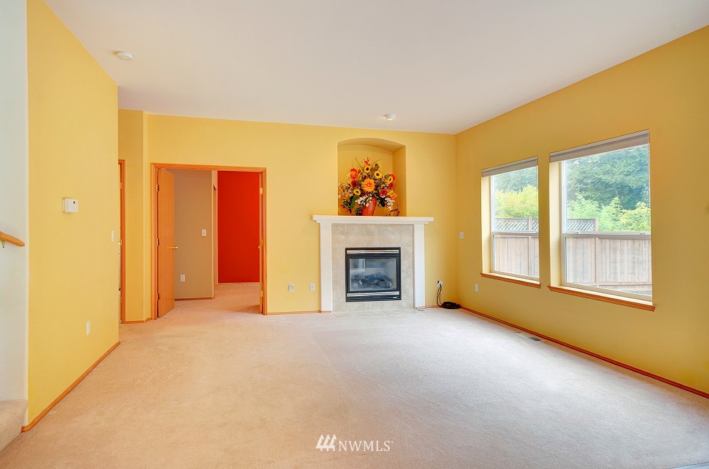 5501 Southeast 2nd Court Renton, WA 98059 - Photo 5 of 21