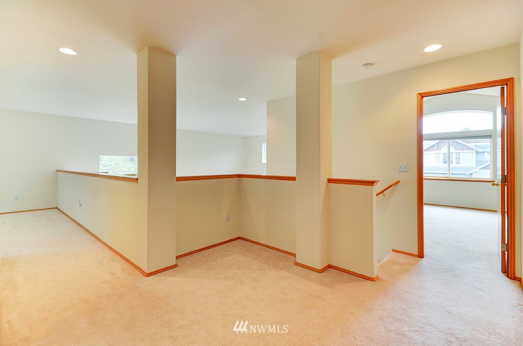 5501 Southeast 2nd Court Renton, WA 98059 - Photo 10 of 21