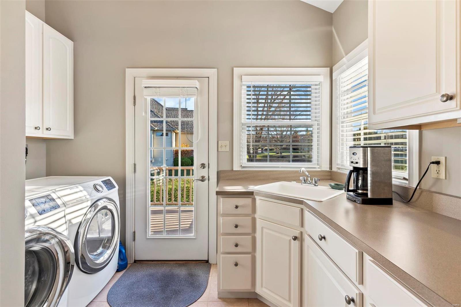 324 Barn Side Lane Eureka, MO 63025 - Photo 33 of 63