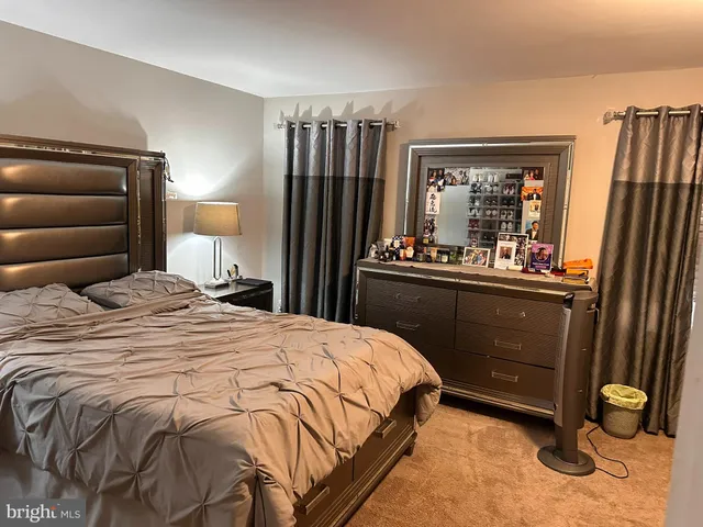 $345,950 | 34 River Bank Drive, Roebling, NJ 08554