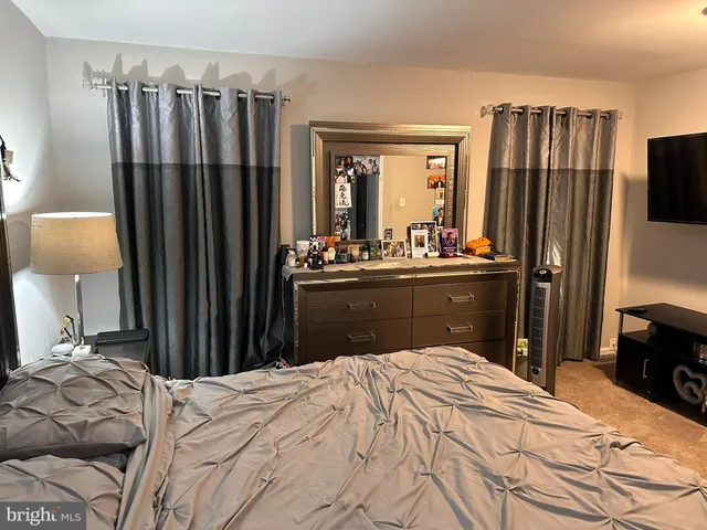 $345,950 | 34 River Bank Drive, Roebling, NJ 08554