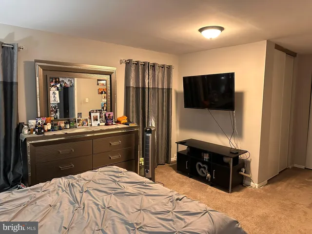 $345,950 | 34 River Bank Drive, Roebling, NJ 08554