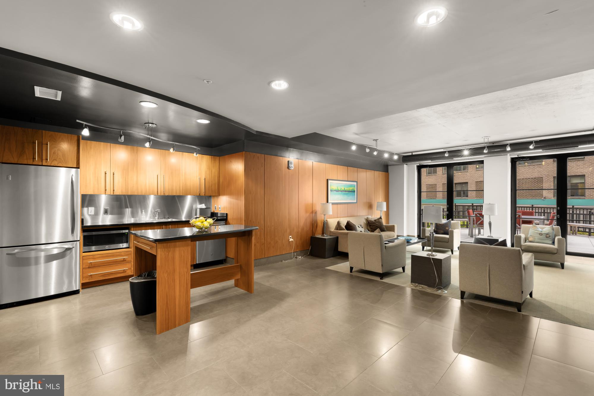 1133 14th Street Northwest, Unit 703 Washington, DC 20005 - Photo 14 of 24