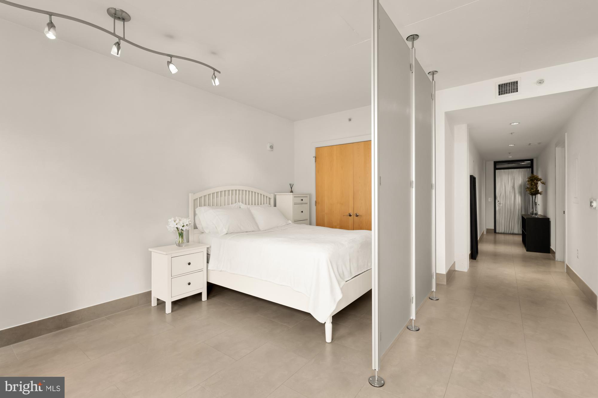 1133 14th Street Northwest, Unit 703 Washington, DC 20005 - Photo 7 of 24