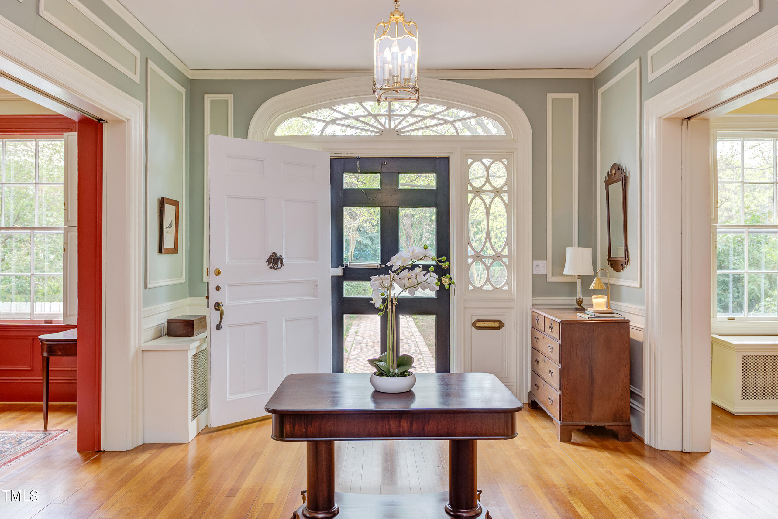 1208 College Place Raleigh, NC 27605 - Photo 17 of 94 IMG_1725_6_7