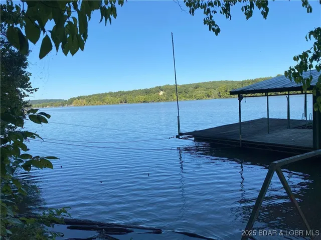 $184,900 | 1490 Cedar Ridge Circle, Roach, MO 65787