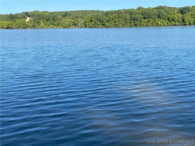 $184,900 | 1490 Cedar Ridge Circle, Roach, MO 65787