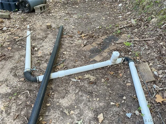 $184,900 | 1490 Cedar Ridge Circle, Roach, MO 65787