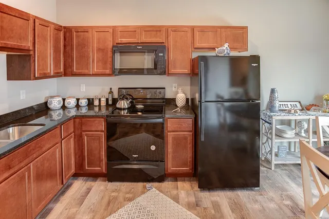 $2,050 | 8400 Allied Way, Unit A, O'Fallon, IL 62269