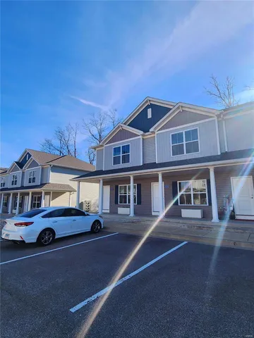 $2,050 | 8400 Allied Way, Unit A, O'Fallon, IL 62269