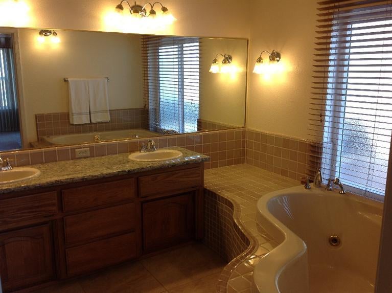 22401 Prairie Court Tehachapi, CA 93561 - Photo 15 of 43 Gallery Image 15