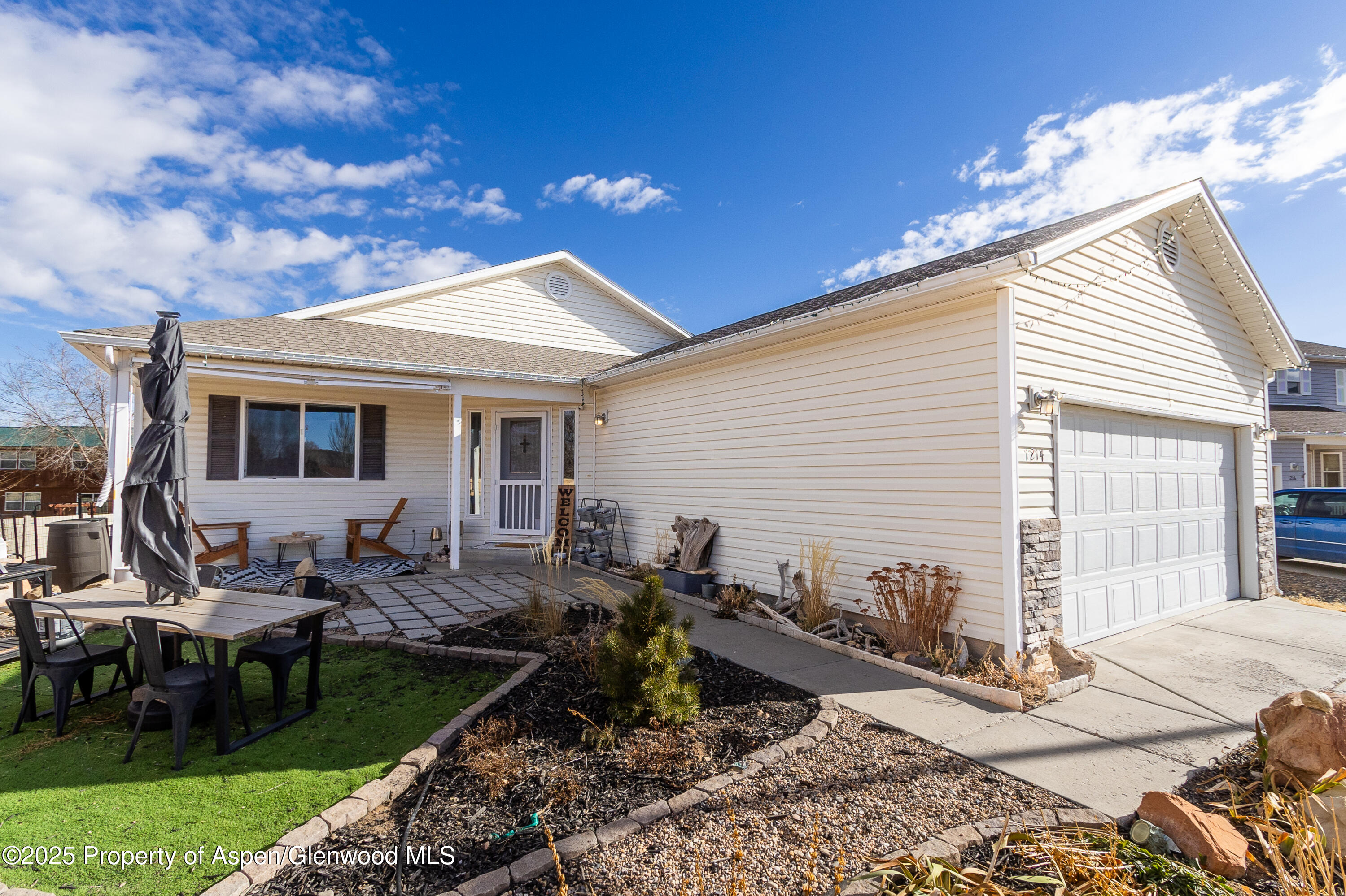 1214 Solar Circle Rangely, CO 81648 - Photo 38 of 38 Rangely-43