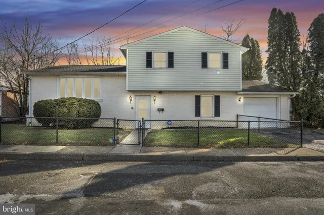 $227,000 | 600 Ridge Street, Steelton, PA 17113