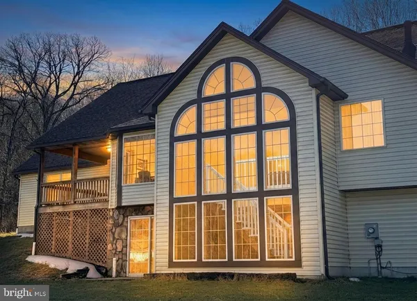 $430,000 | 19322 Old Dans Rock Road Southwest, Frostburg, MD 21532