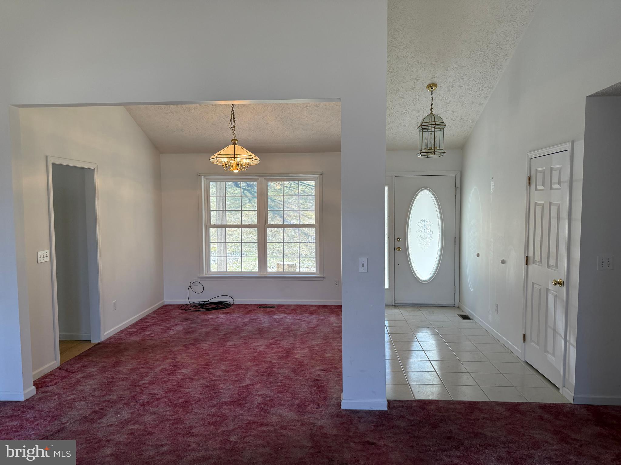 19322 Old Dans Rock Road Southwest Frostburg, MD 21532 - Photo 22 of 63 Front Door Entrance/Foyer