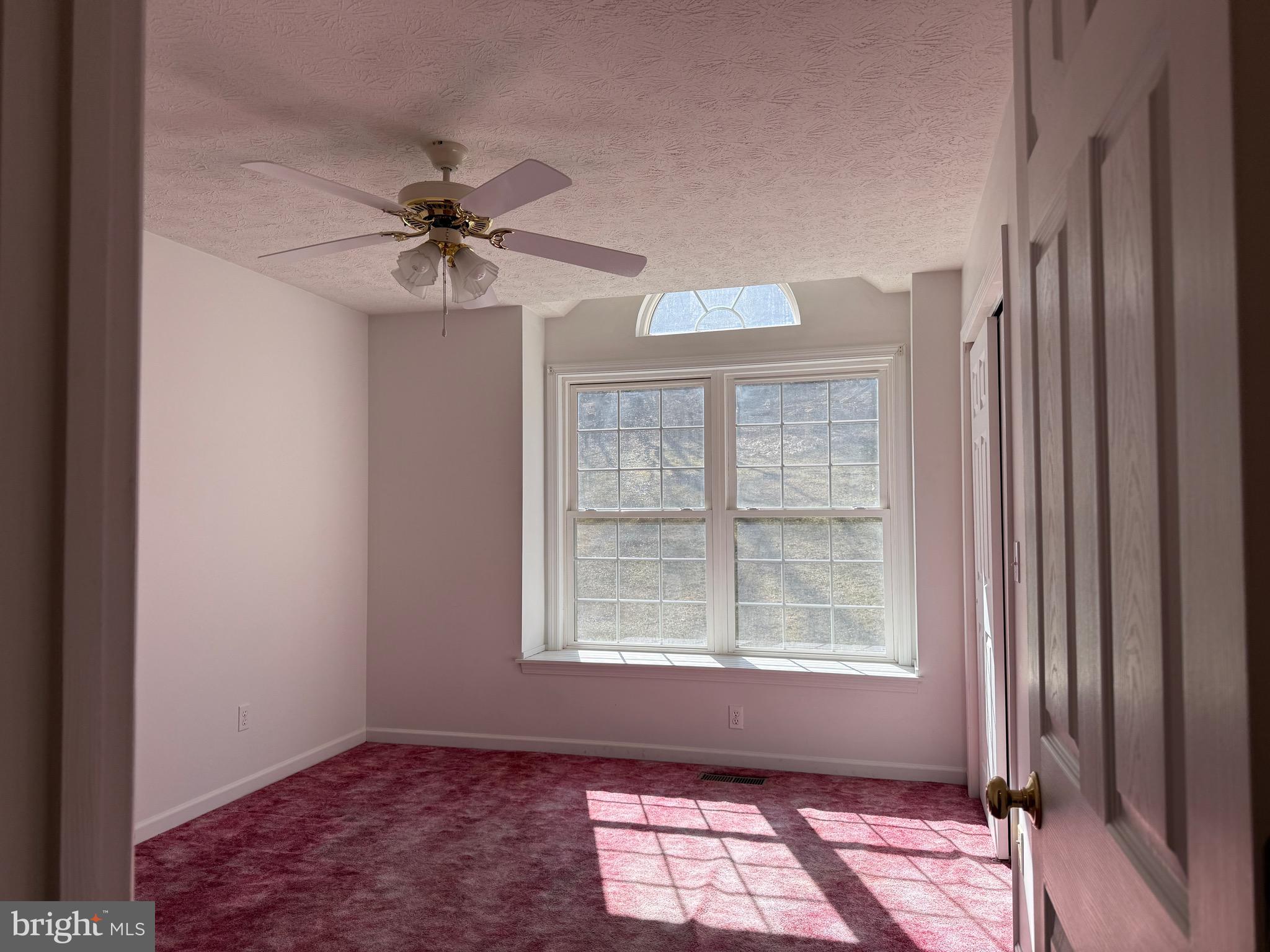 19322 Old Dans Rock Road Southwest Frostburg, MD 21532 - Photo 34 of 67 a view of an empty room with a window