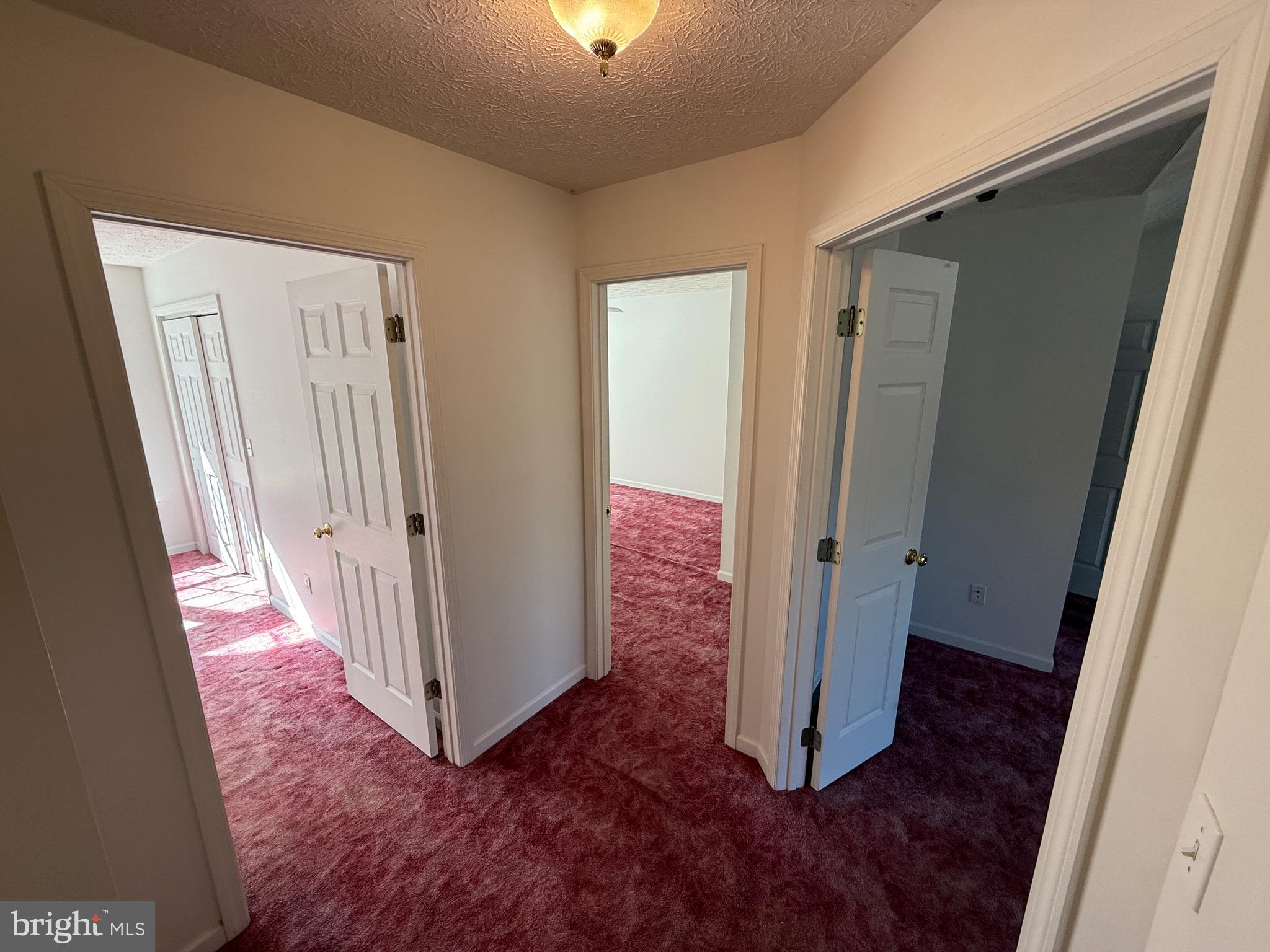 19322 Old Dans Rock Road Southwest Frostburg, MD 21532 - Photo 37 of 63 Hallway