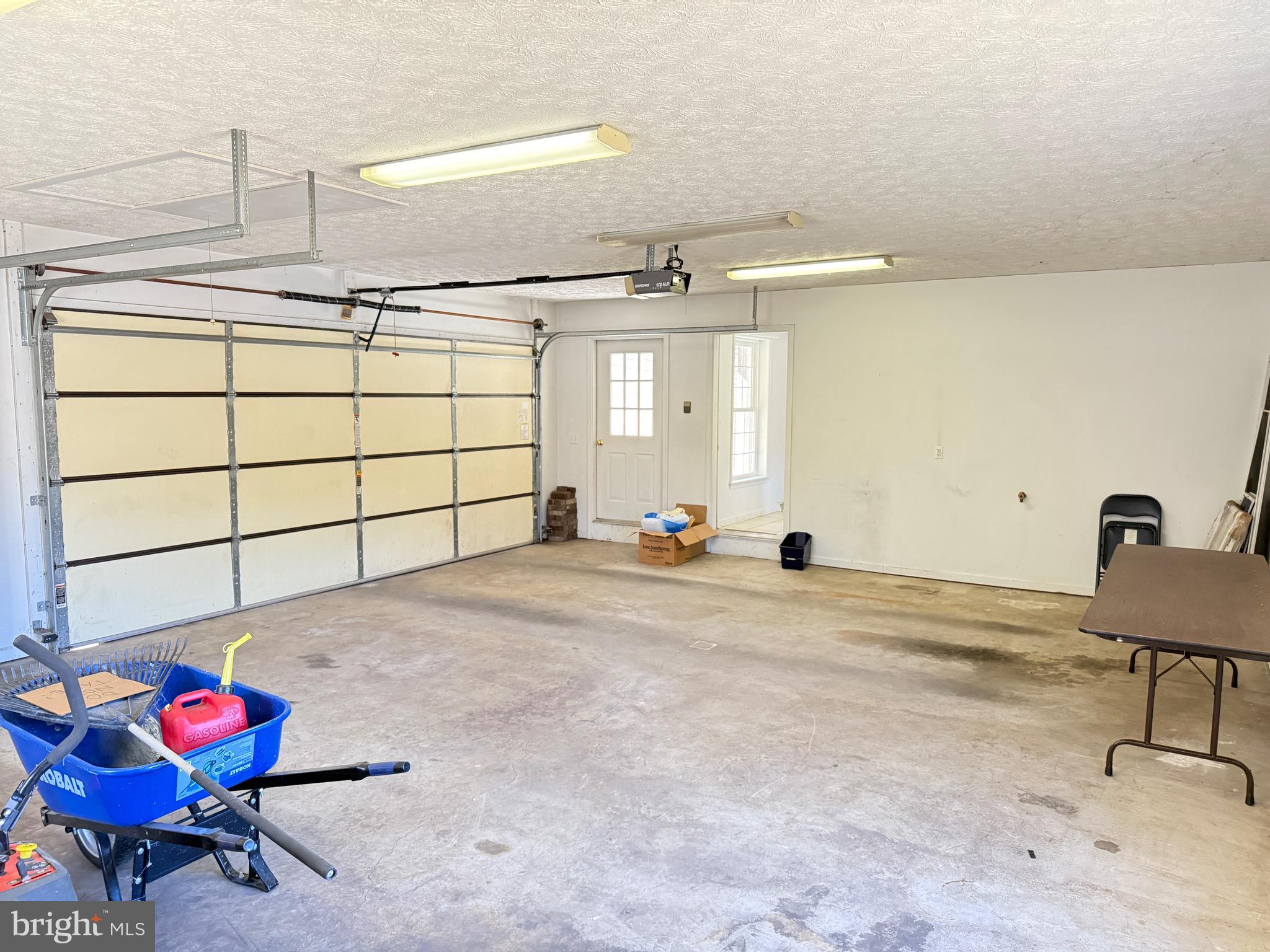 19322 Old Dans Rock Road Southwest Frostburg, MD 21532 - Photo 53 of 63 Garage