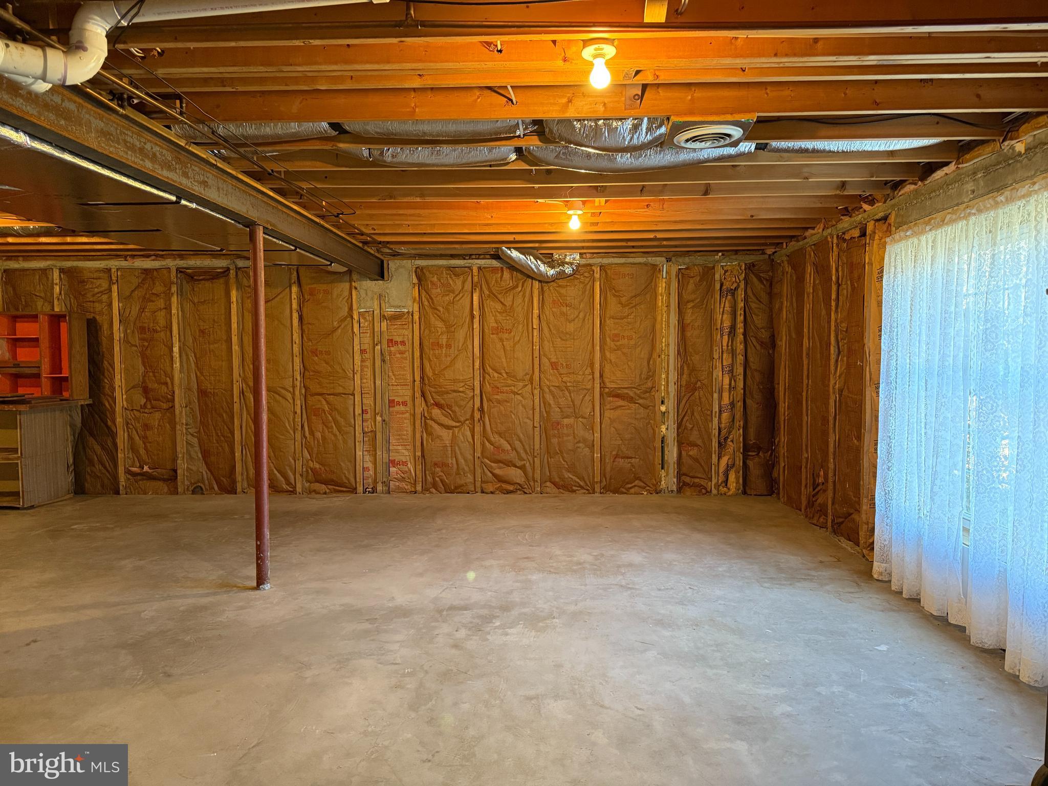 19322 Old Dans Rock Road Southwest Frostburg, MD 21532 - Photo 60 of 67 a view of an empty room