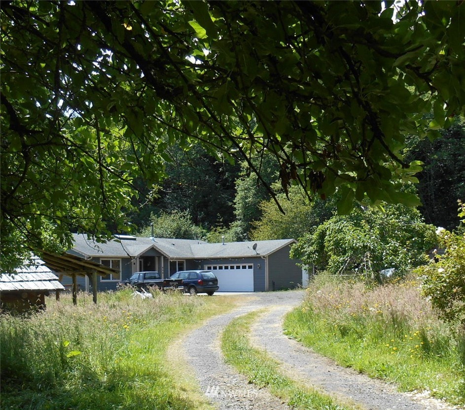 959 Elochoman Valley Road Cathlamet, WA 98612 - Photo 1 of 22 Gallery Image 1