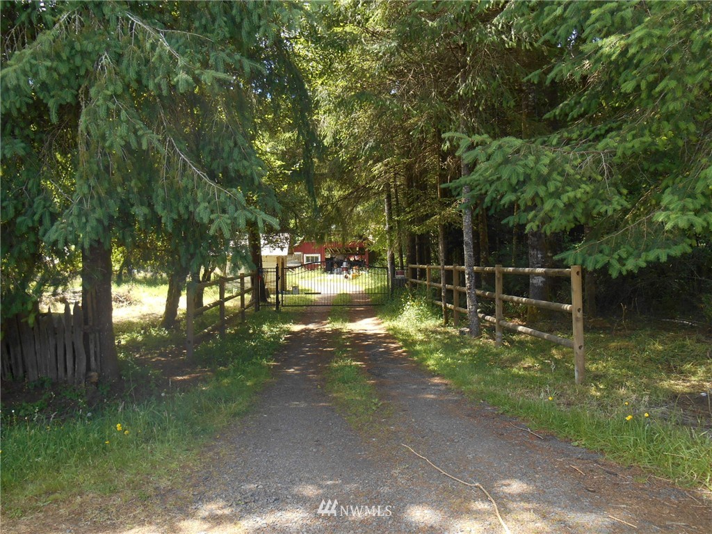 959 Elochoman Valley Road Cathlamet, WA 98612 - Photo 2 of 22 Gallery Image 2