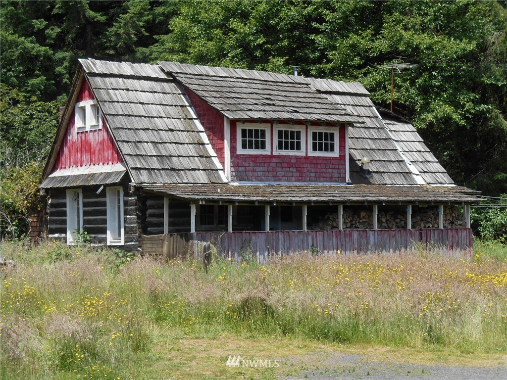 959 Elochoman Valley Road Cathlamet, WA 98612 - Photo 11 of 22 Gallery Image 11