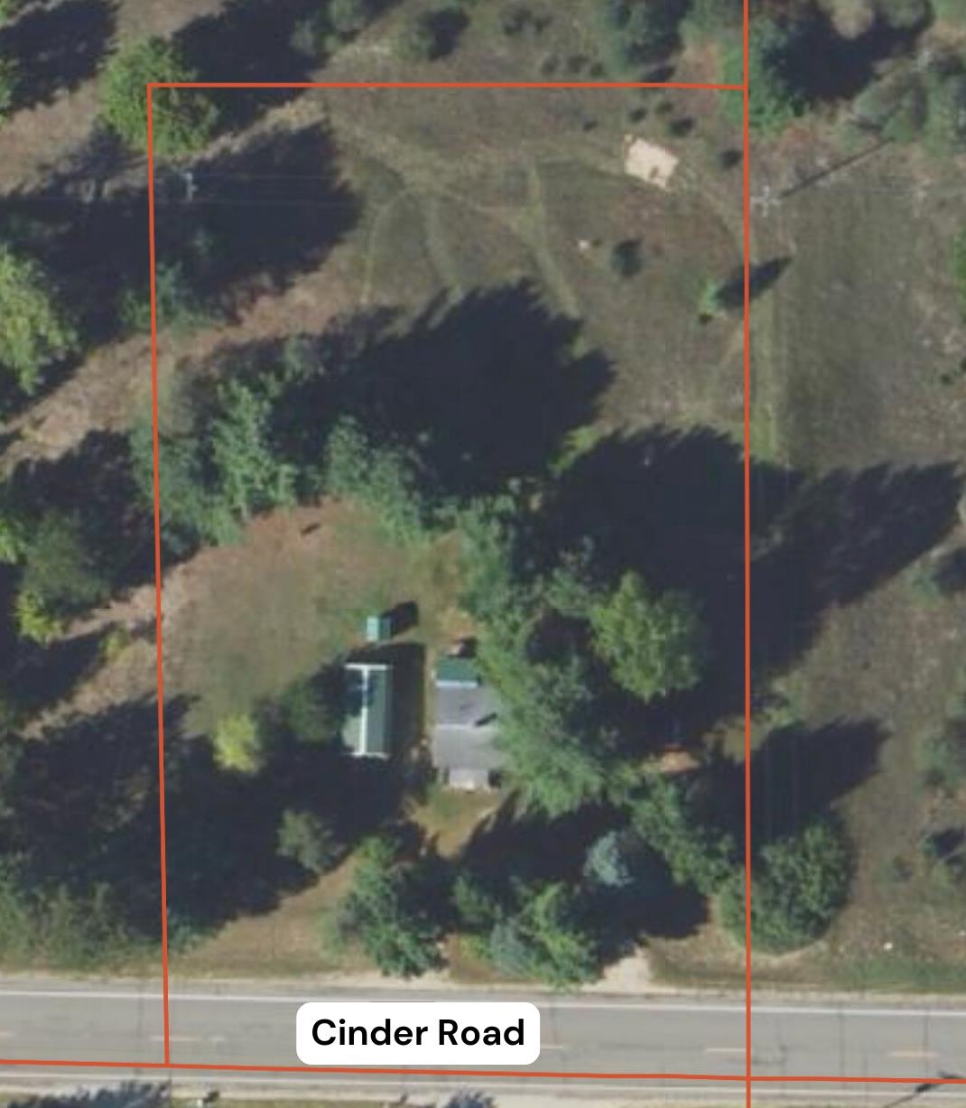 13486 Cinder Road Beulah, MI 49617 - Photo 9 of 24