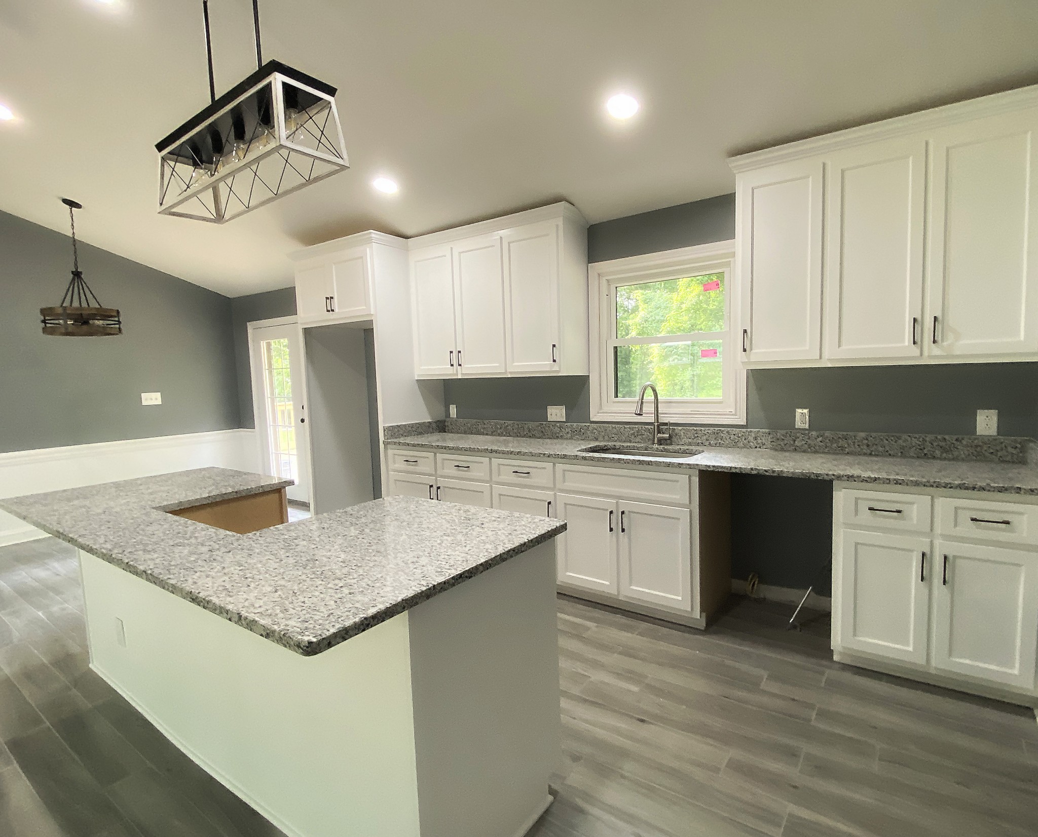 436 Sandy Road Dover, TN 37058 - Photo 4 of 14 Gallery Image 4