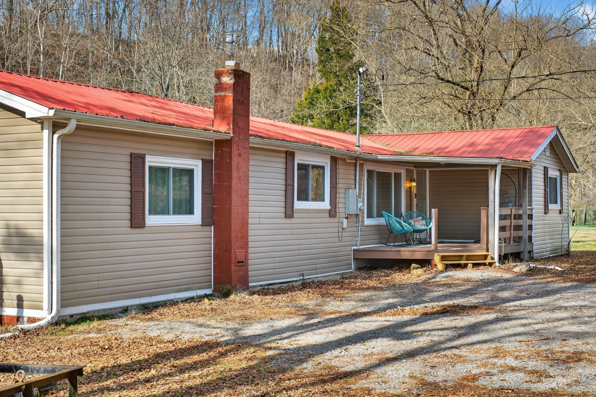 3332 Abednego Road Greenbrier, TN 37073 - Photo 2 of 86 a front view of a house with a garden