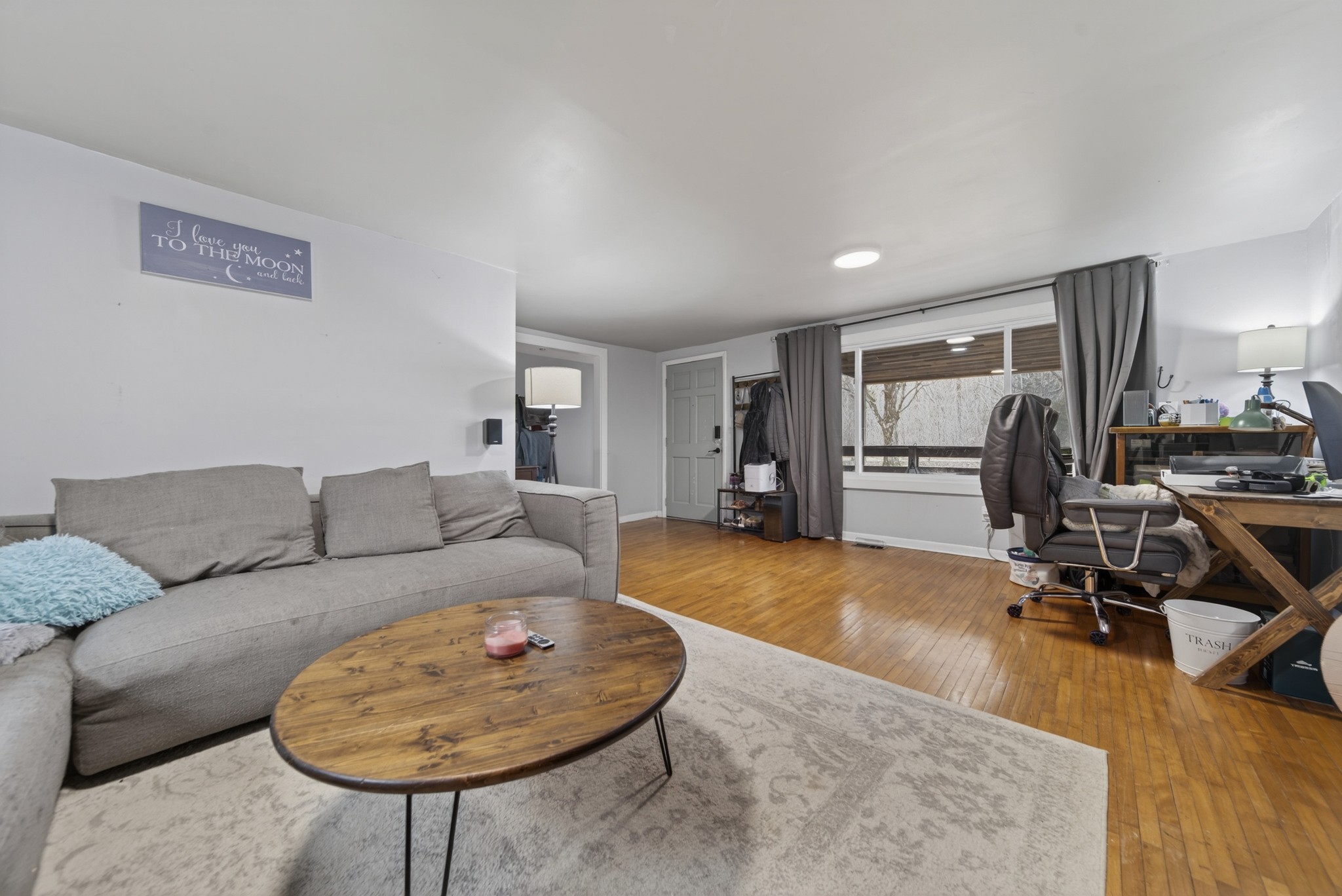 3332 Abednego Road Greenbrier, TN 37073 - Photo 35 of 86 a living room with furniture and a table