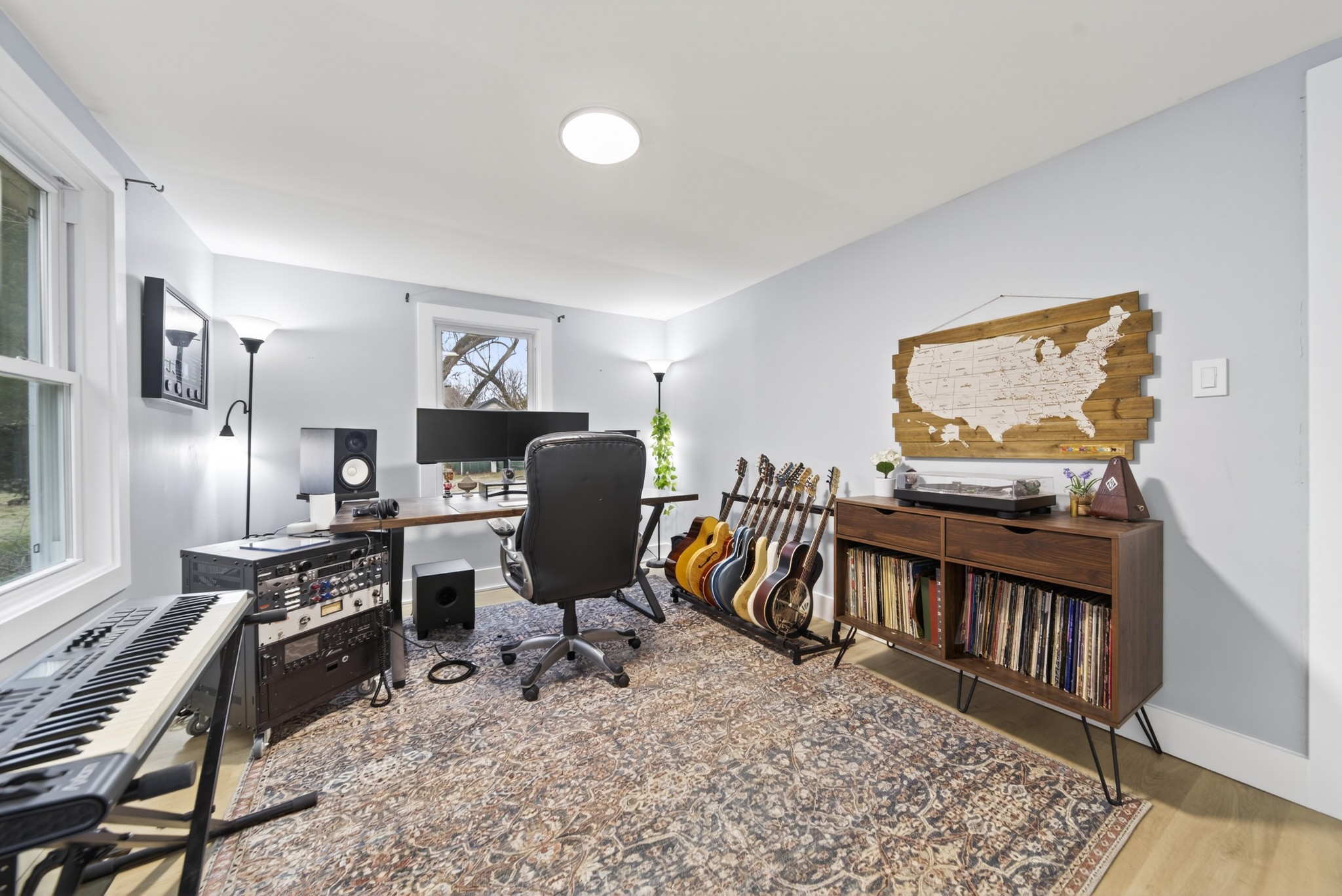 3332 Abednego Road Greenbrier, TN 37073 - Photo 44 of 86 a workspace with furniture and a window