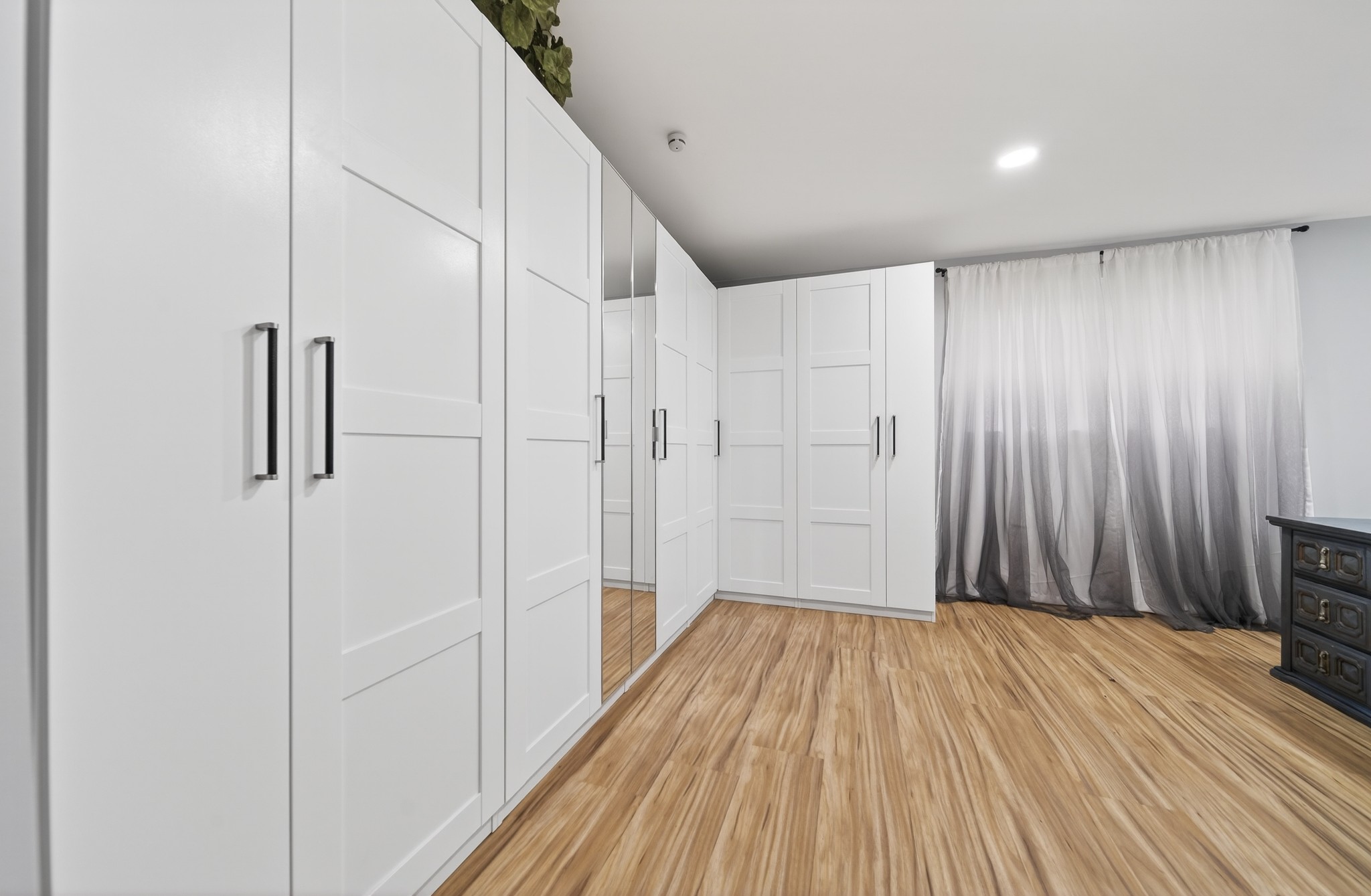 3332 Abednego Road Greenbrier, TN 37073 - Photo 60 of 86 a view of a hallway with wooden floor