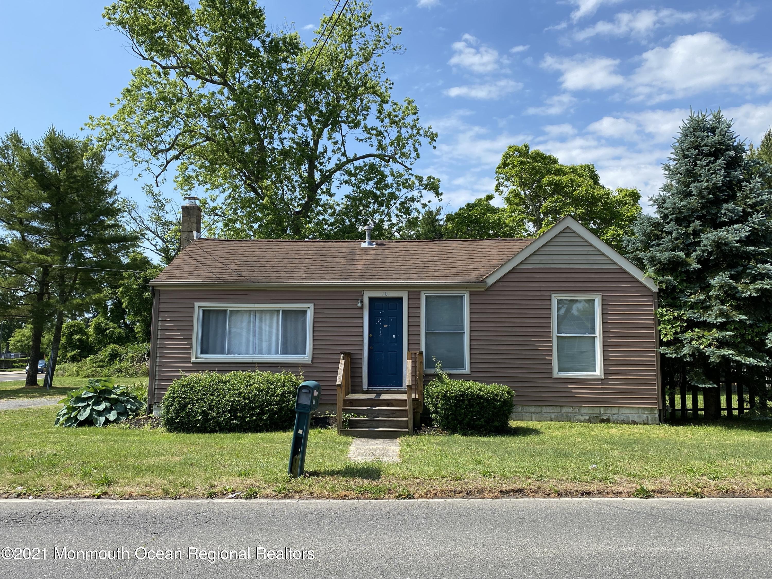 101 Stage Road Little Egg Harbor, NJ 08087 - Photo 1 of 33 Main