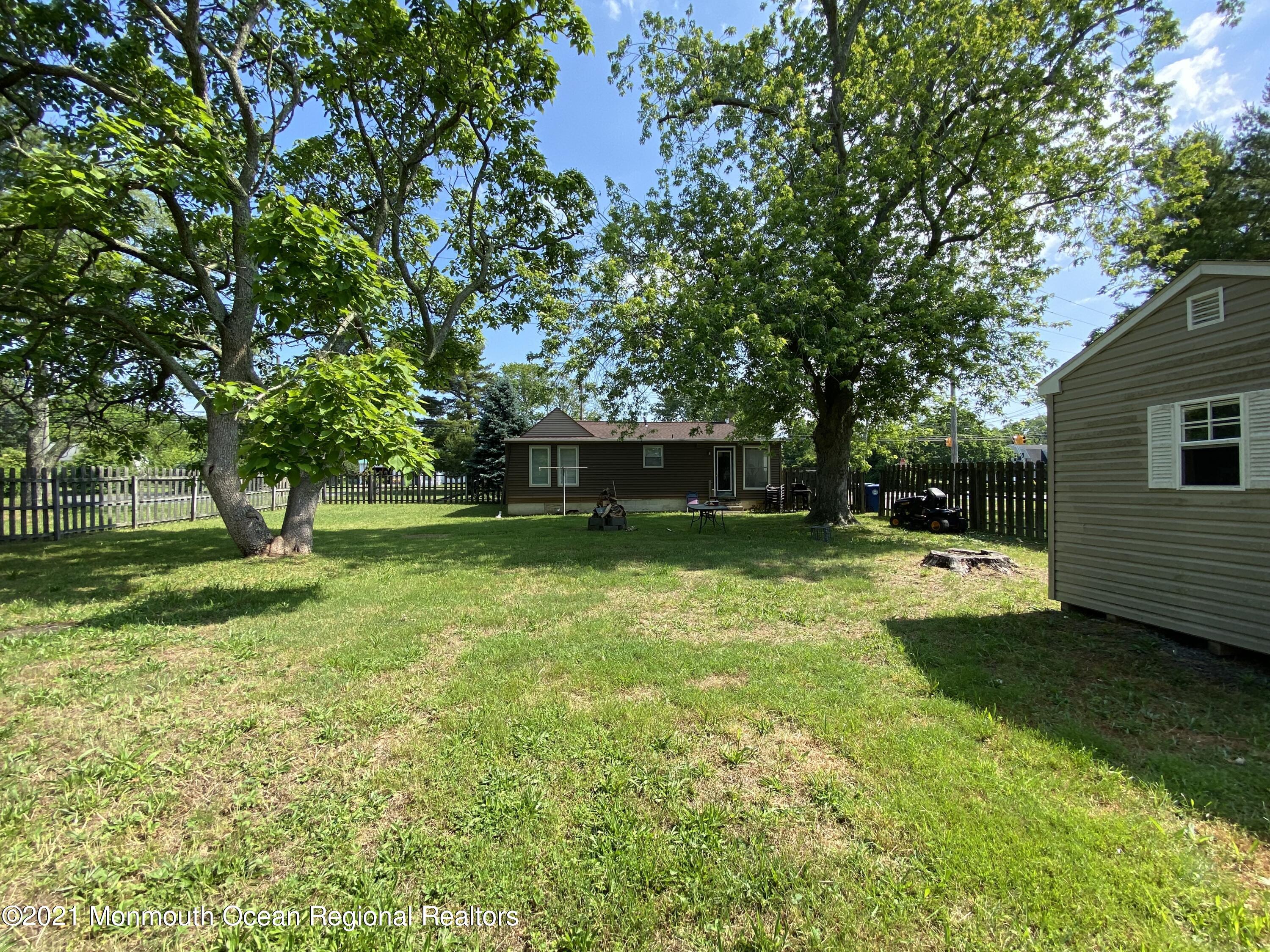 101 Stage Road Little Egg Harbor, NJ 08087 - Photo 19 of 33 Rear view 4