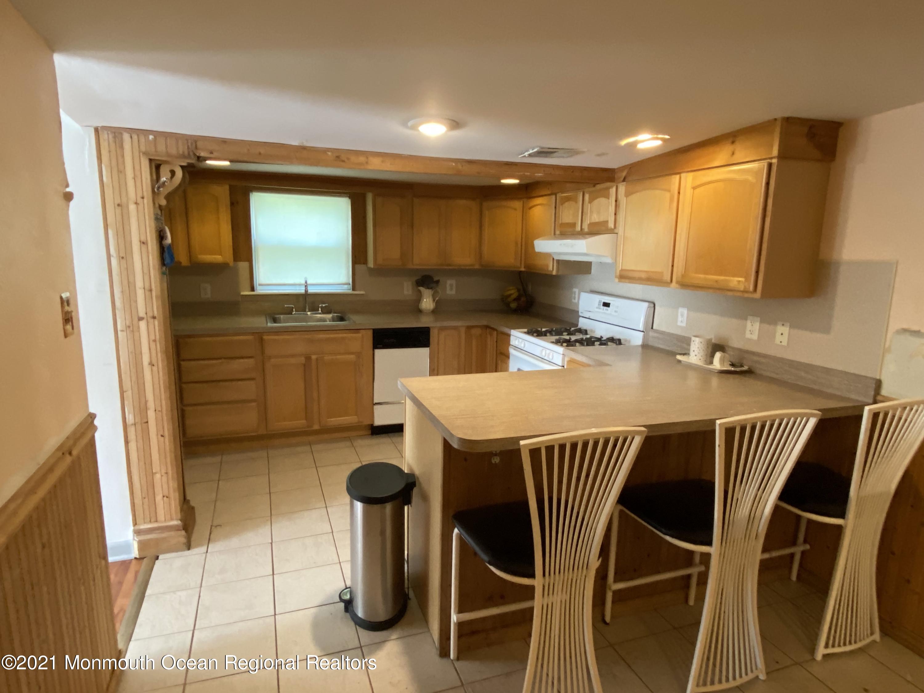101 Stage Road Little Egg Harbor, NJ 08087 - Photo 7 of 33 Kitchen 2