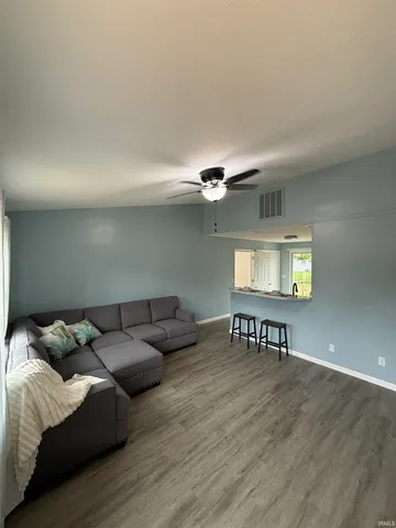 $209,500 | 800 East Arthur Street, Unit I1, Warsaw, IN 46580